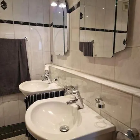 Stilvolle Eg-wohnung Appartement *